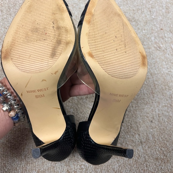 Nine West Black Patent Heels 8.5 - Picture 7 of 13
